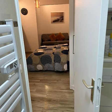 Appartamento Studio Sacré-Cœur Montmartre - HALA Parigi Esterno foto